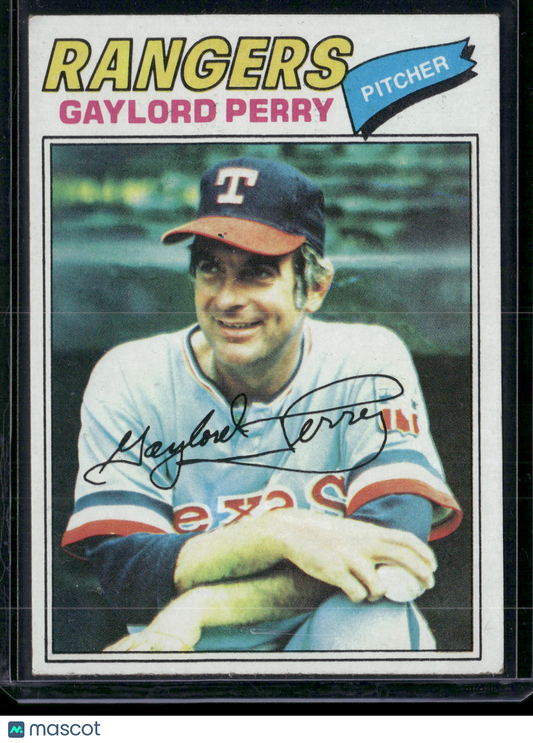 1977 Topps GAYLORD PERRY #152 (EX)