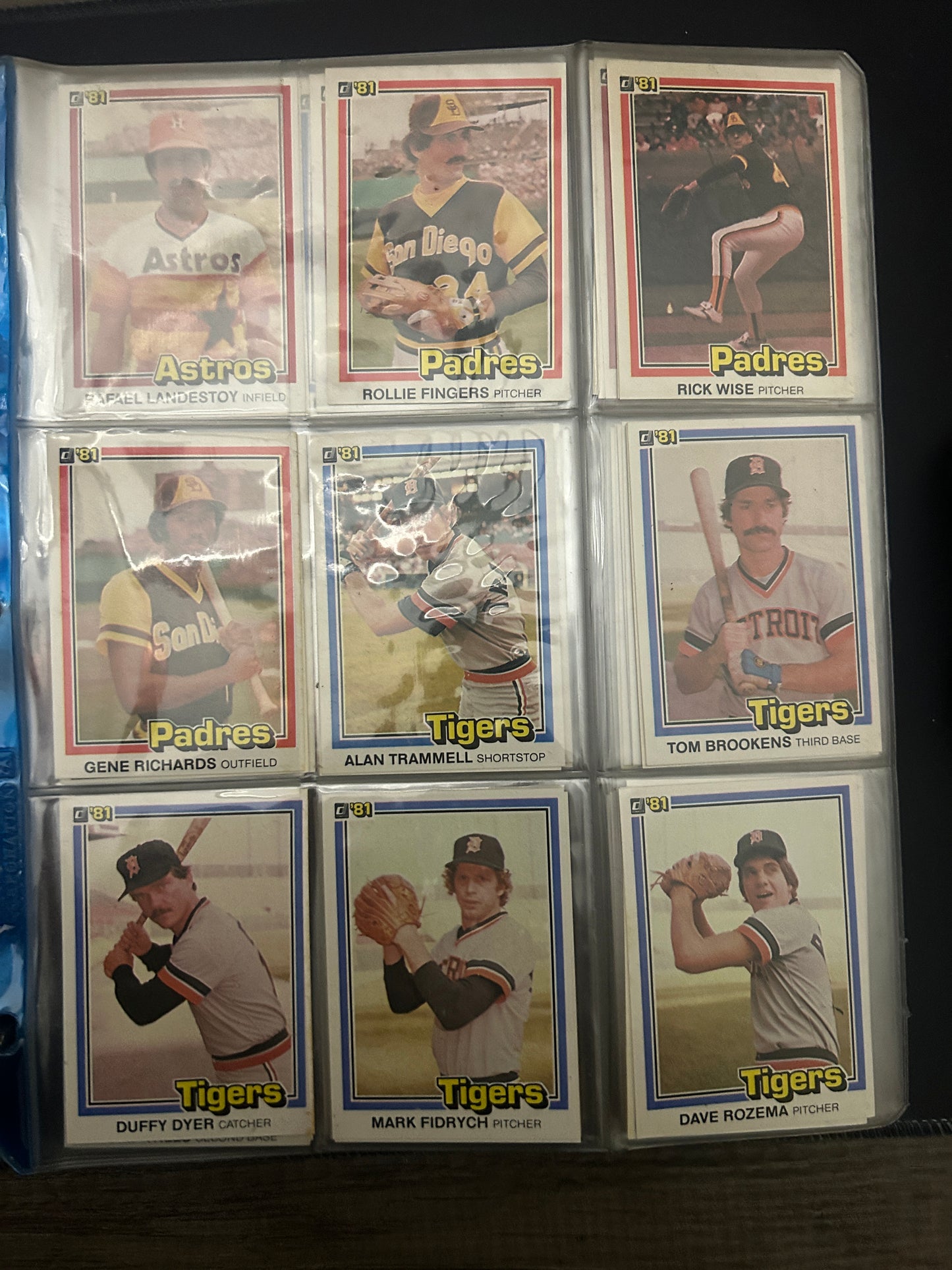 1981 Donruss NEAR COMPLETE SET 565/605 (EX-NM)