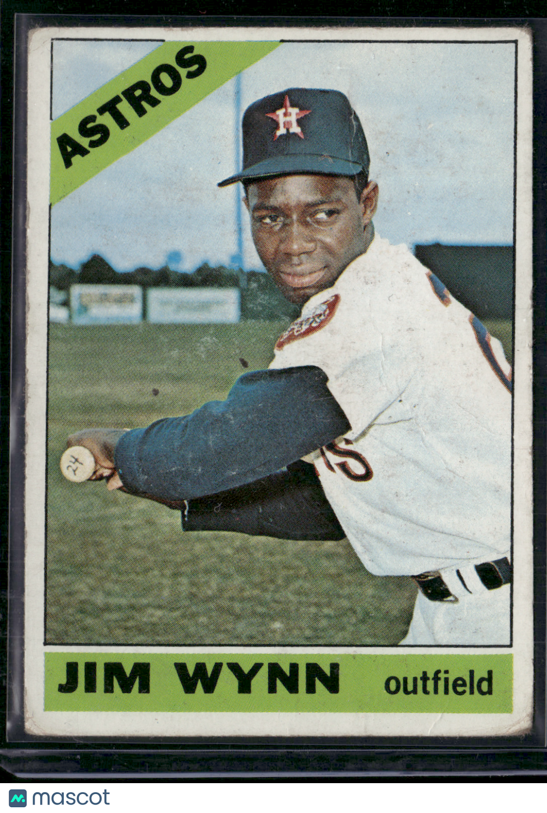 1966 Topps JIM WYNN #520 Light Wrinkles (VG)