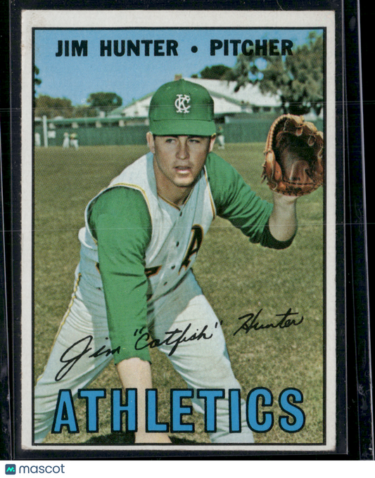 1967 Topps JIM "CATFISH" HUNTER #369
