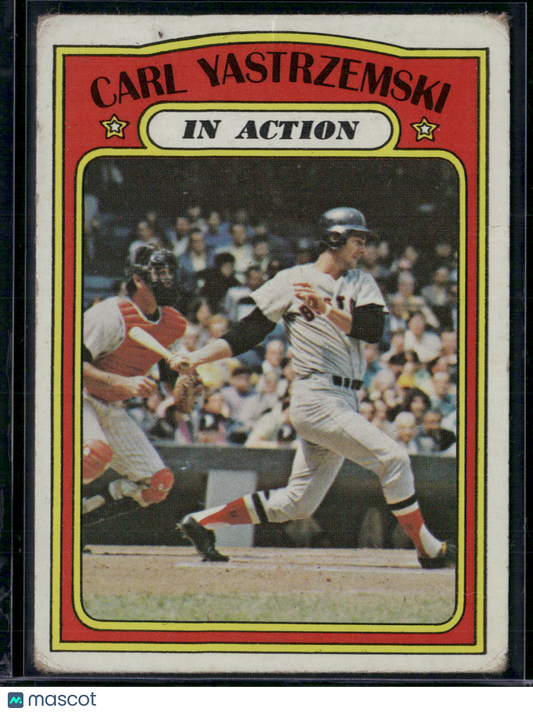 1972 Topps CARL YASTRZEMSKI #38 IN ACTION