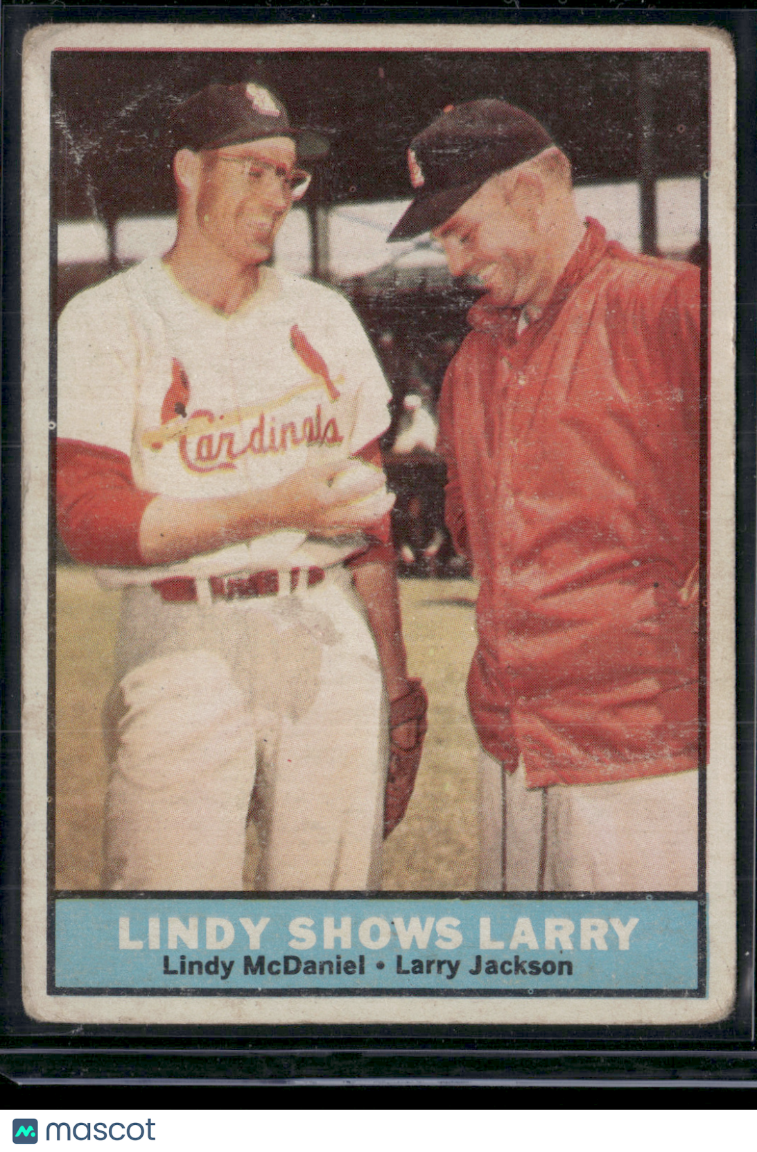 1961 Topps LINDY MCDANIEL/LARRY JACKSON #75 Lindy Shows Larry (VG-VG/EX)