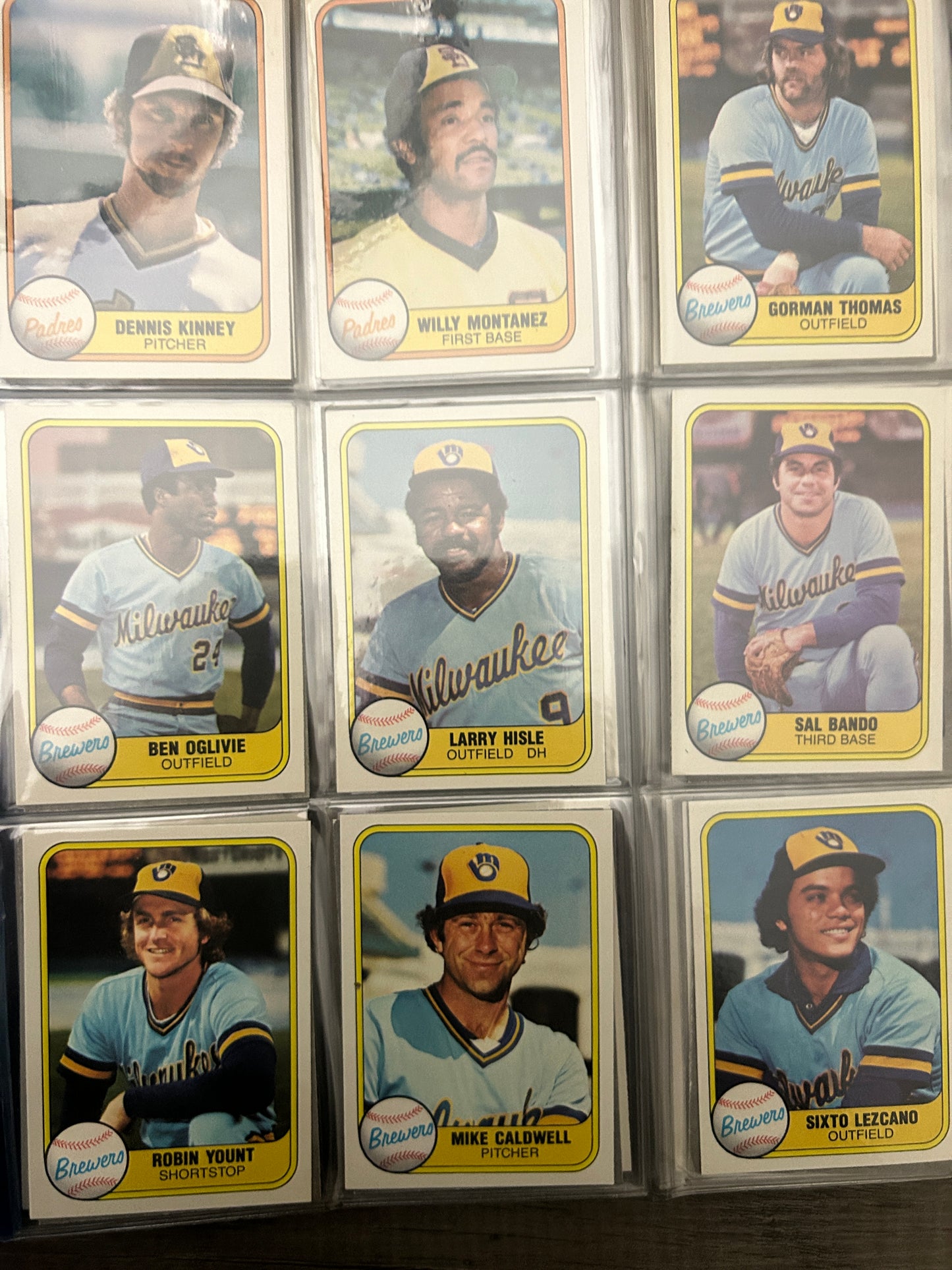 1981 Fleer NEAR COMPLETE SET 632/660 (EX-NM)