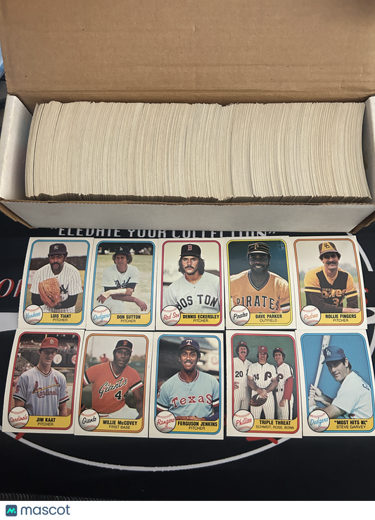 1981 Fleer NEAR COMPLETE SET 616/660 (NM)