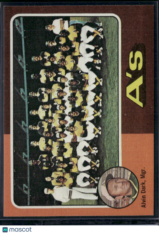 1975 Topps OAKLAND A'S #561 Grain Raise (EX)