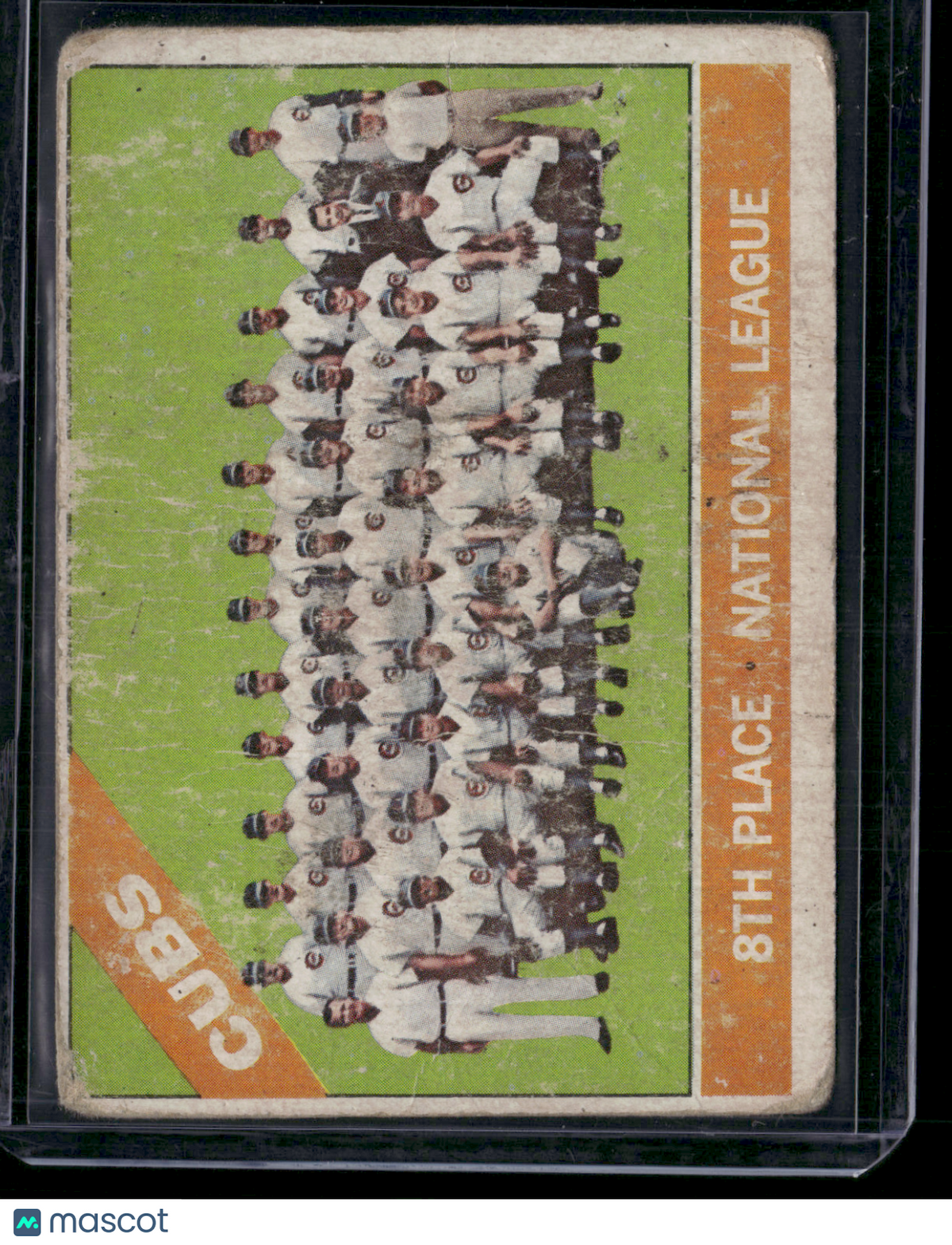 1966 Topps CHICAGO CUBS #204 Toning Wrinkles (Good)