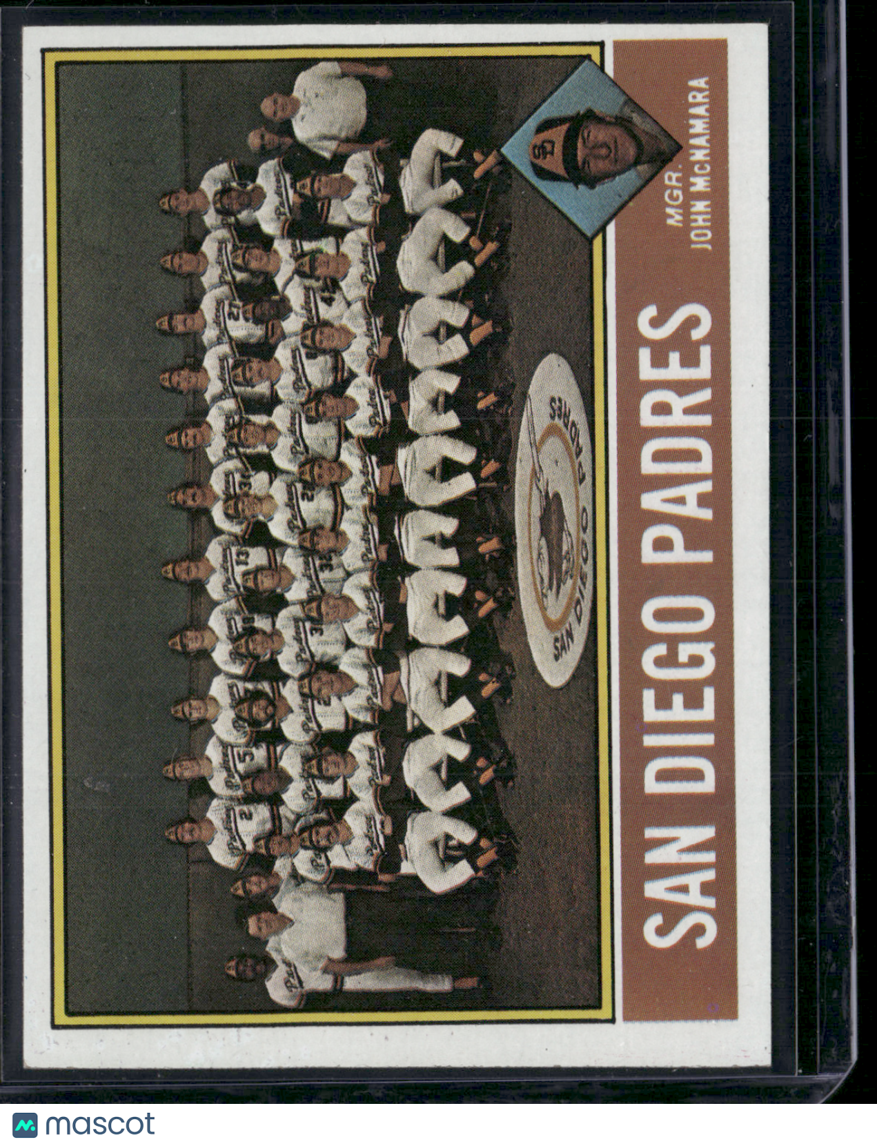 1976 Topps SAN DIEGO PADRES #331 Light Scratches (EX)