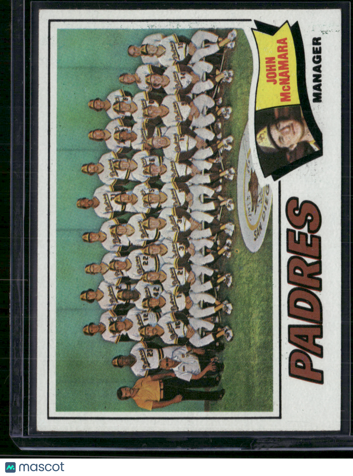 1977 Topps SAN DIEGO PADRES #134 (EX/MT)