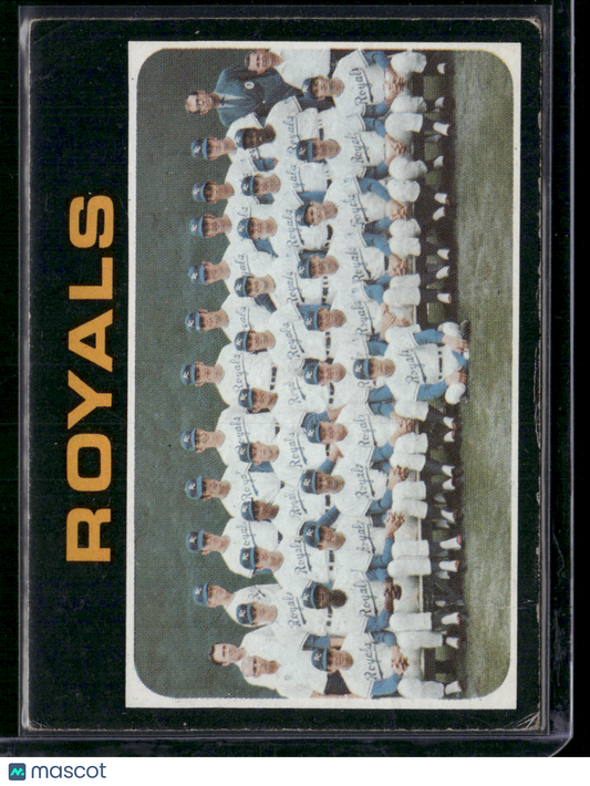 1971 Topps KANSAS CITY ROYALS #742 Corner Crease Wrinkle (Good)