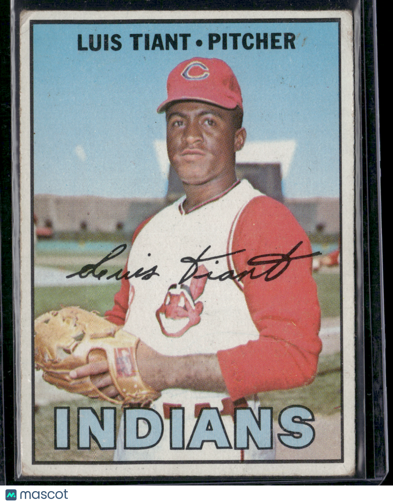 1967 Topps LUIS TIANT #377 Staining on back (Good)