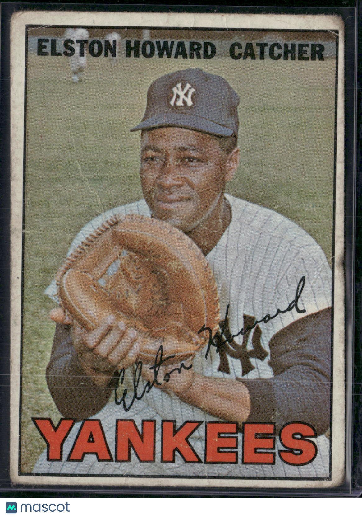 1967 Topps ELSTON HOWARD #25 Toning Light Wrinkles (VG)