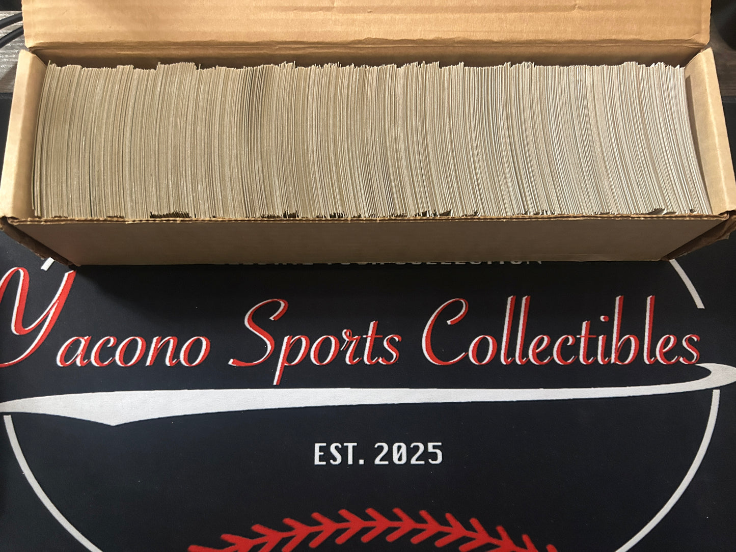 1985 Topps NEAR COMPLETE SET 765/792 Cards (EX)