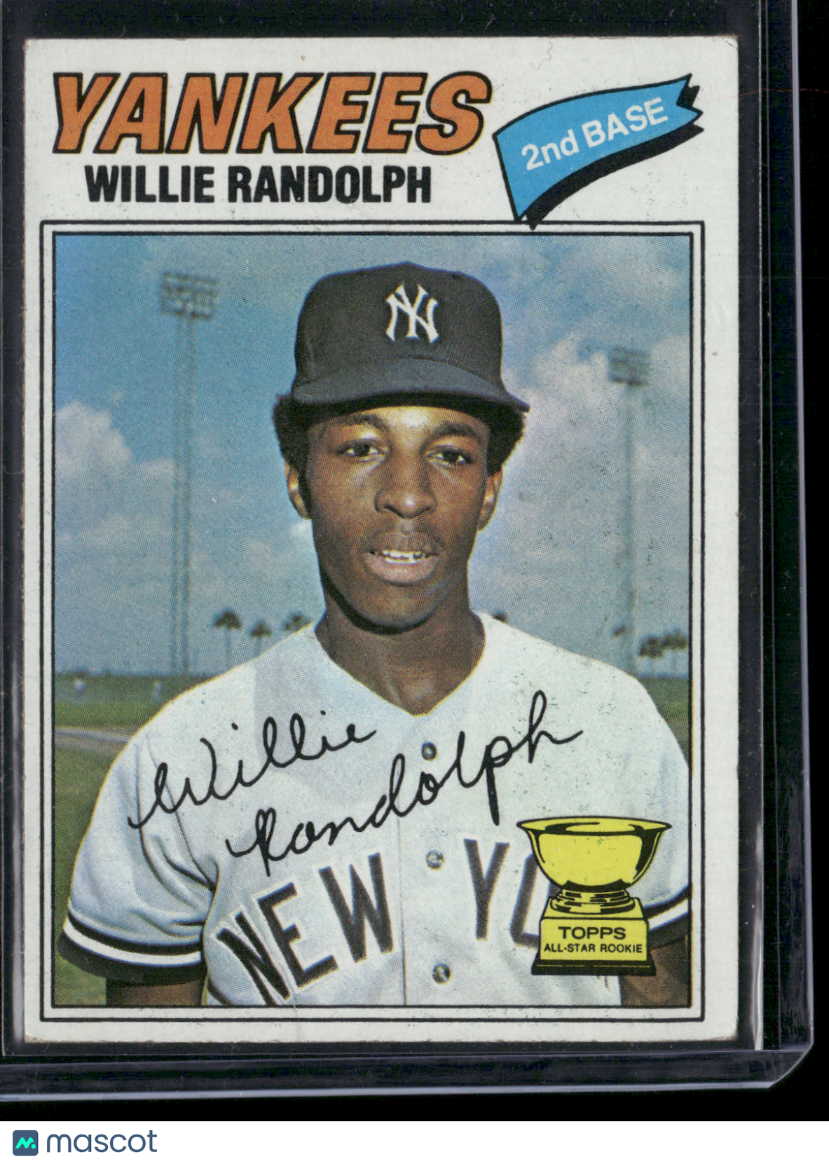 1977 Topps WILLIE RANDOLPH #359 All Star Rookie Cup Light Wrinkle (VG)