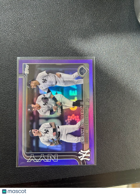 2025 Topps Series 1 YANKEES #184 Purple Foil 203/250