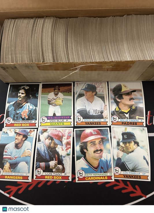 1979 Topps NEAR COMPLETE SET 661/726 (EX-EX/MT)