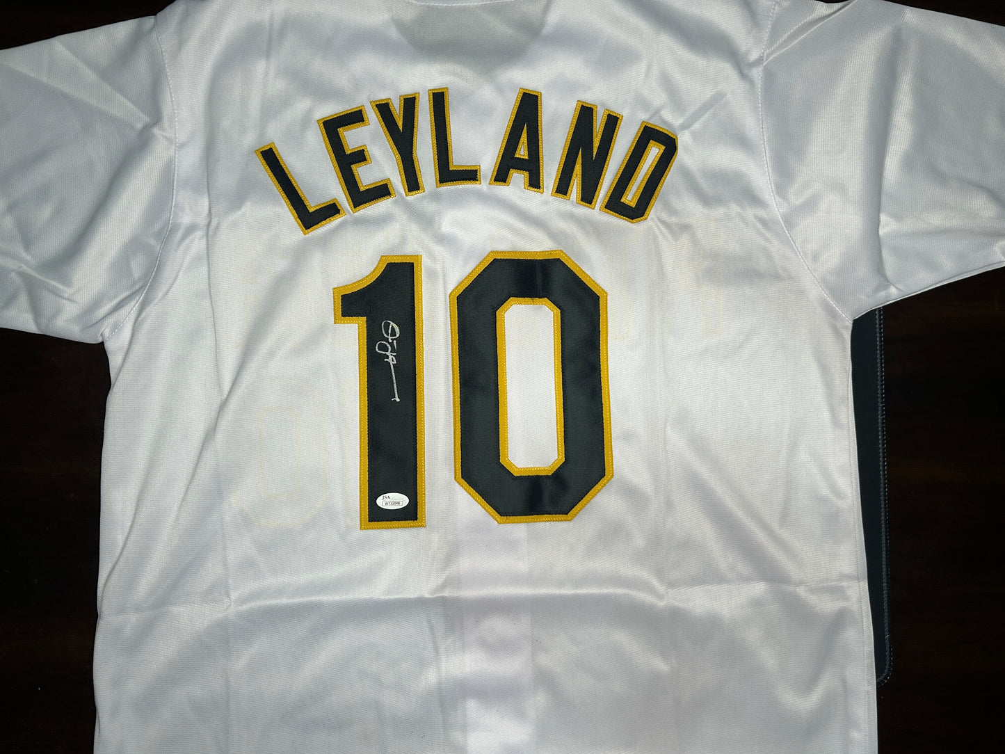 Jim Leyland Signed Pirates Jersey - JSA Authenticated - AUTO