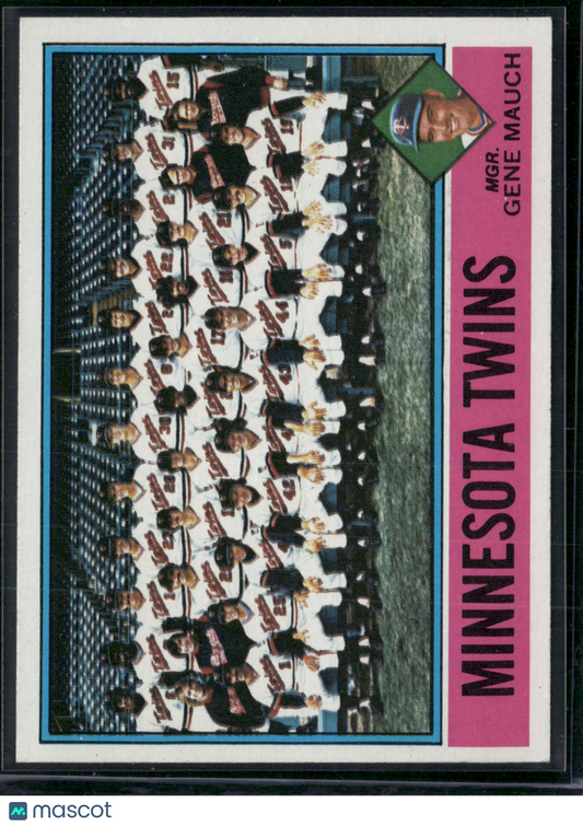 1976 Topps MINNESOTA TWINS #556 (EX)
