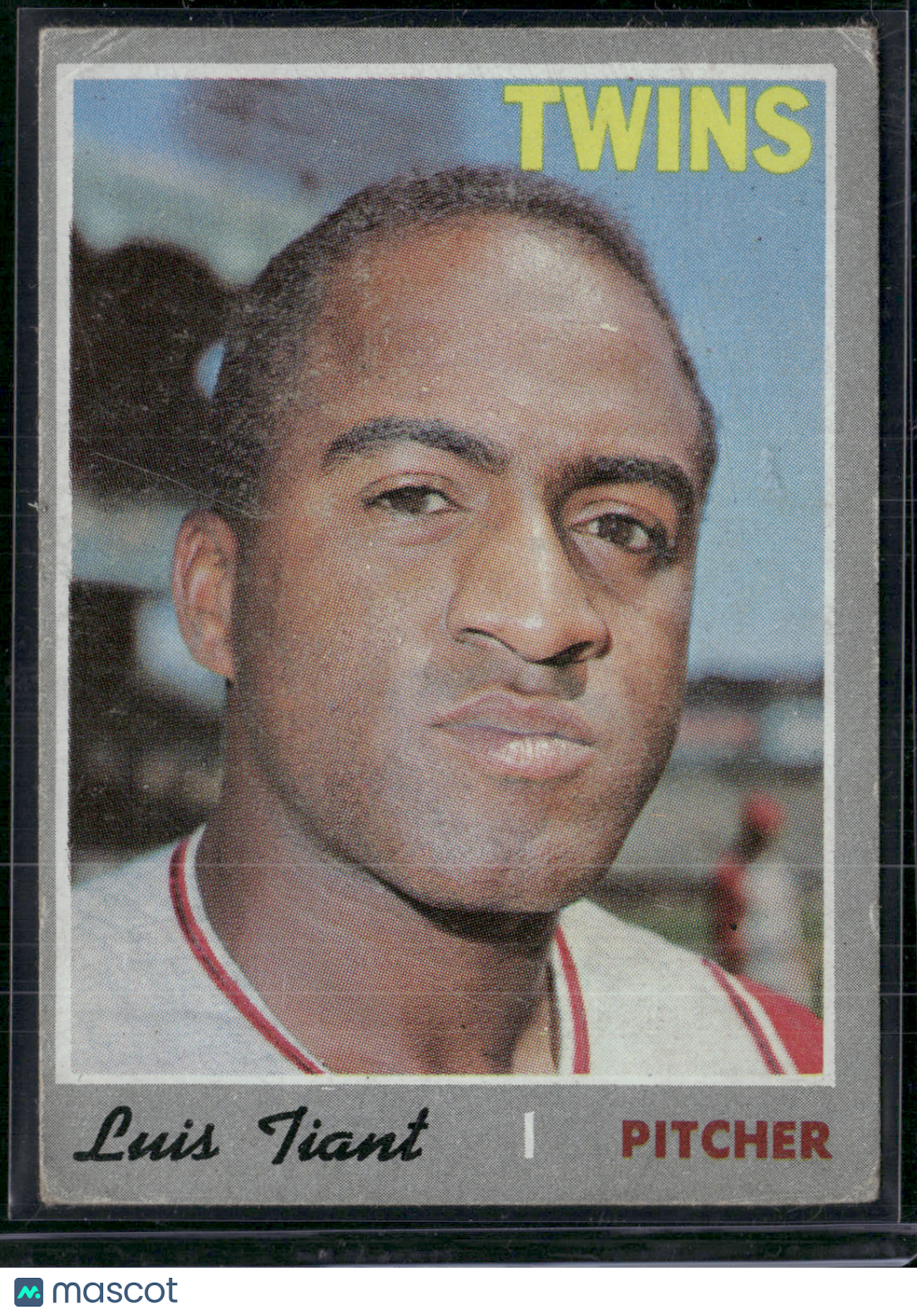 1970 Topps LUIS TIANT #231 Light Toning Light Scratches (VG)