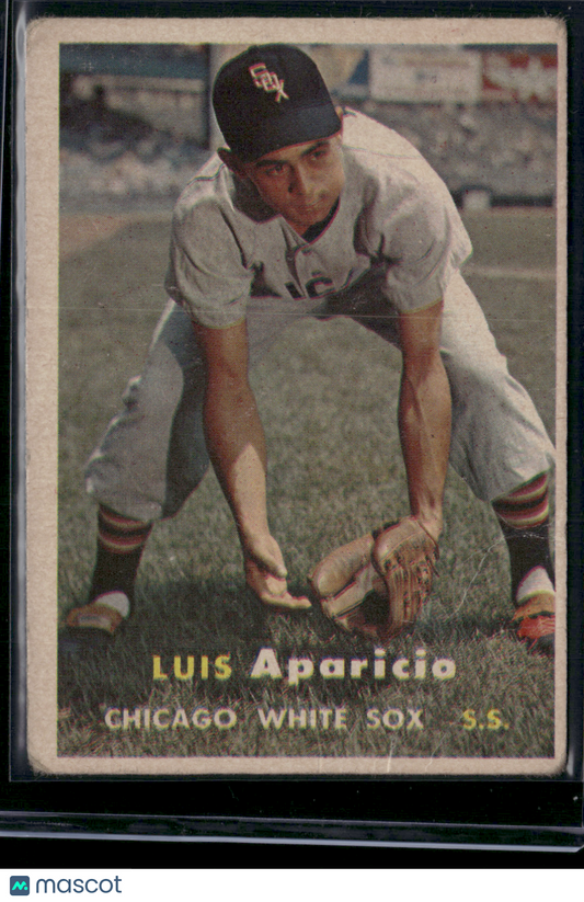 1957 Topps LUIS APARICIO #7 -SEE DESCRIPTION