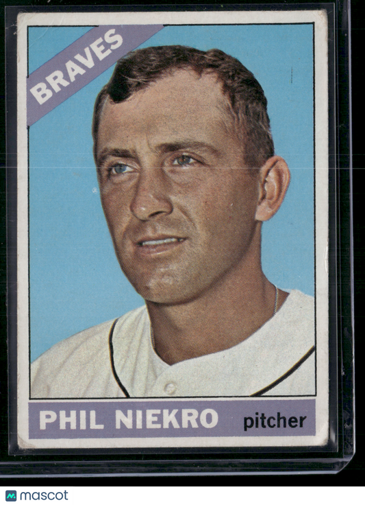 1966 Topps PHIL NIEKRO #28 Wrinkles Top Left Corner (VG)